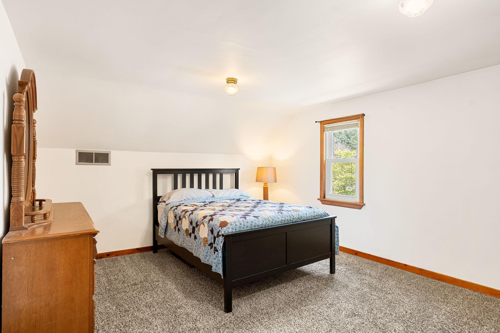 Bedroom 2- Upper Level