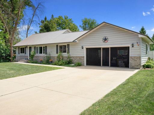 1429 Rice Lake Street, Owatonna, MN 55060