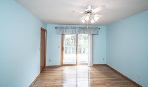 17028 Glenwood Avenue, Lakeville, MN 55044