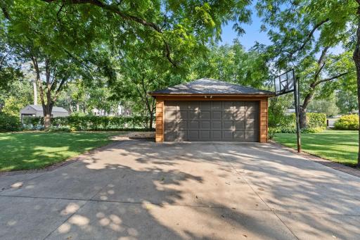 Secondary garage with extra parking areas