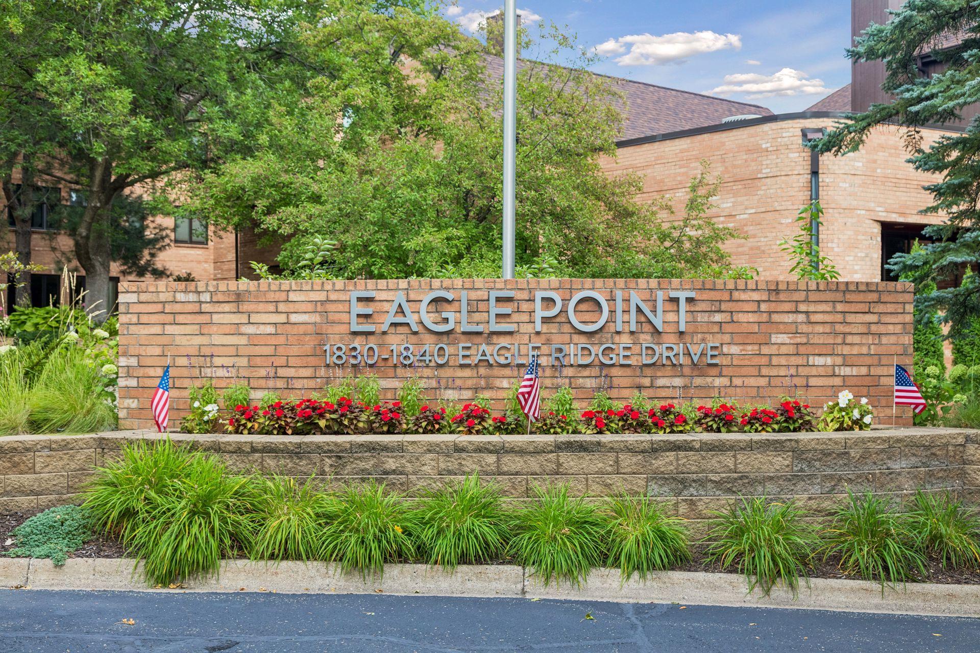 Property photo for 1830 Eagle Ridge Drive, 2003, Mendota Heights, MN 55118