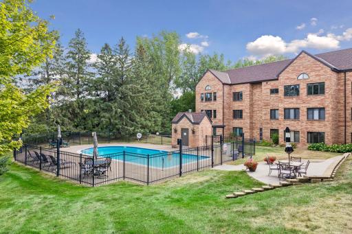 1830 Eagle Ridge Drive, 2003, Mendota Heights, MN 55118