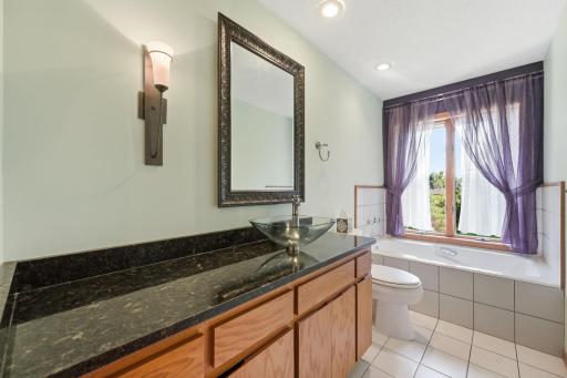 386 Bear Avenue S, Vadnais Heights, MN 55127