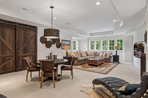 1625 Locust Hills Trail, Wayzata, MN 55391