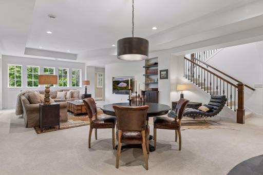 1625 Locust Hills Trail, Wayzata, MN 55391