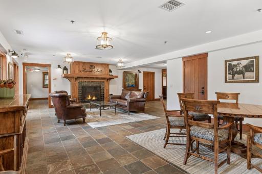 1625 Locust Hills Trail, Wayzata, MN 55391