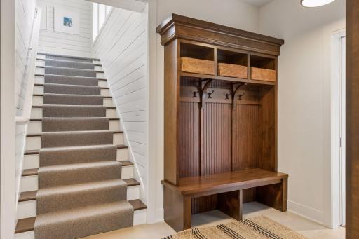 1625 Locust Hills Trail, Wayzata, MN 55391