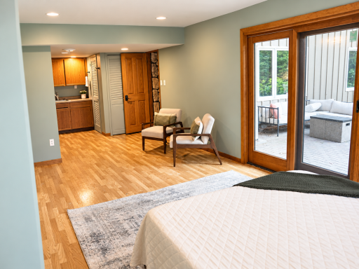 990 Blackoak Road, Eau Claire, WI 54701