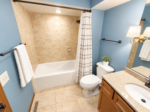 990 Blackoak Road, Eau Claire, WI 54701