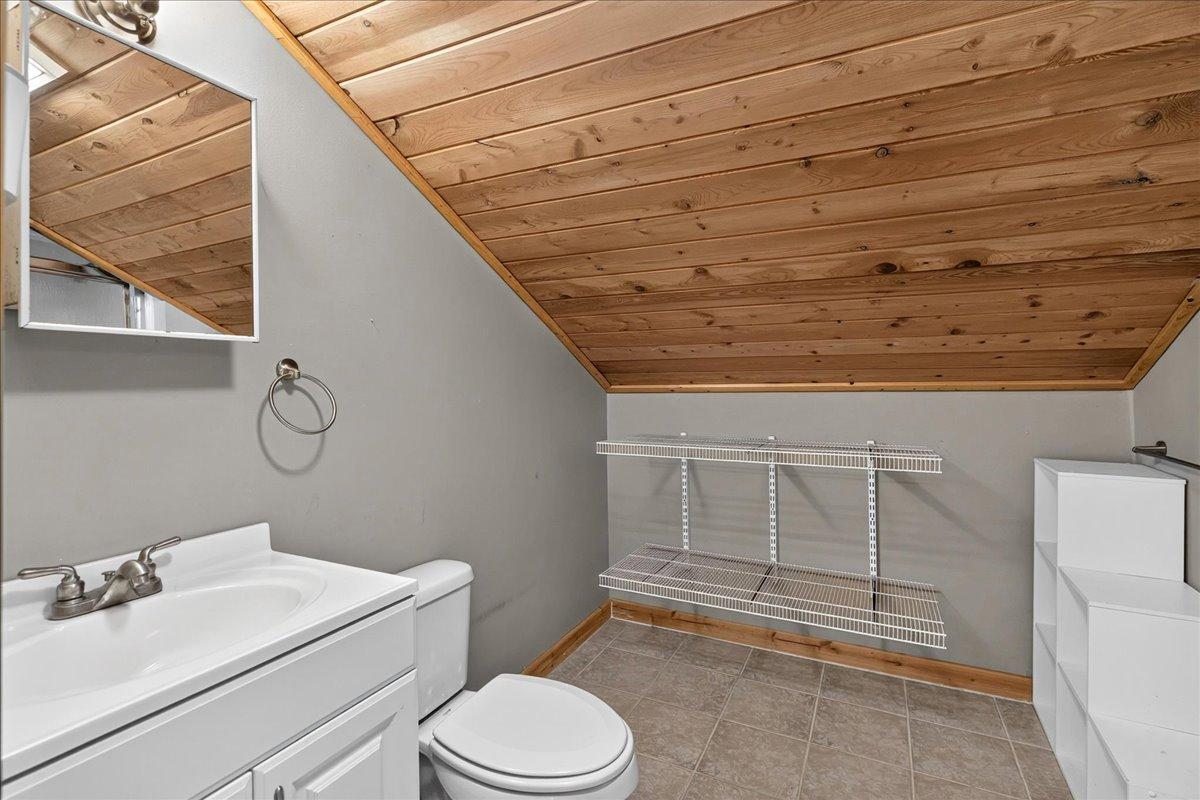 Top Level Bath.