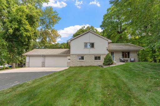 7657 N Shore Circle N, Forest Lake, MN 55025