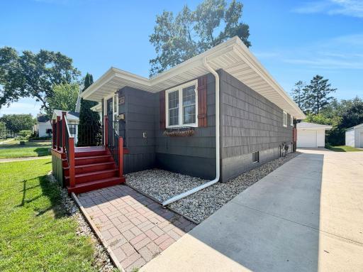 1024 5th Street SW, Willmar, MN 56201