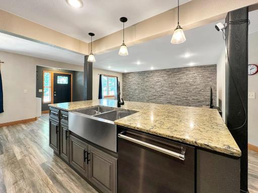 1024 5th Street SW, Willmar, MN 56201