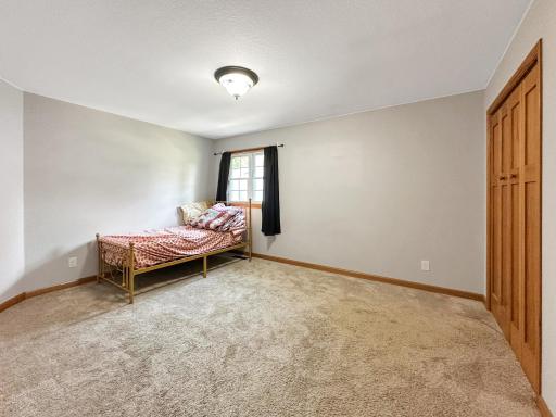 1024 5th Street SW, Willmar, MN 56201