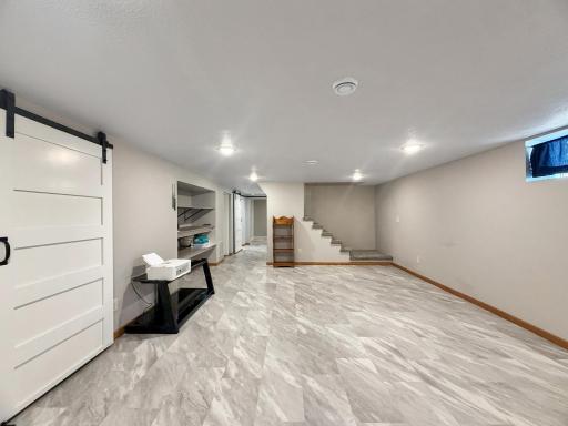 1024 5th Street SW, Willmar, MN 56201