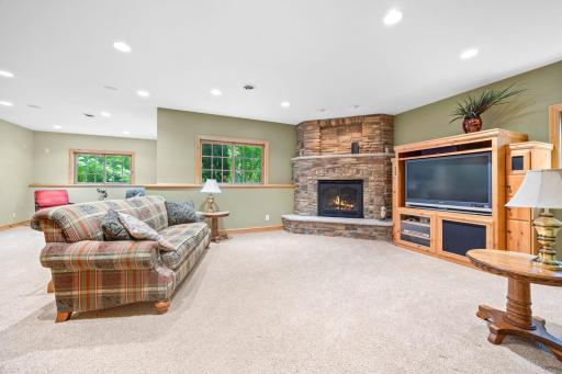 20658 Belle Lake Road, Hutchinson, MN 55350