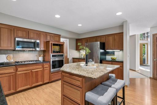 13645 Georgia Drive, Apple Valley, MN 55124