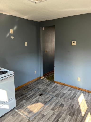 607 3rd Street NE, Little Falls, MN 56345