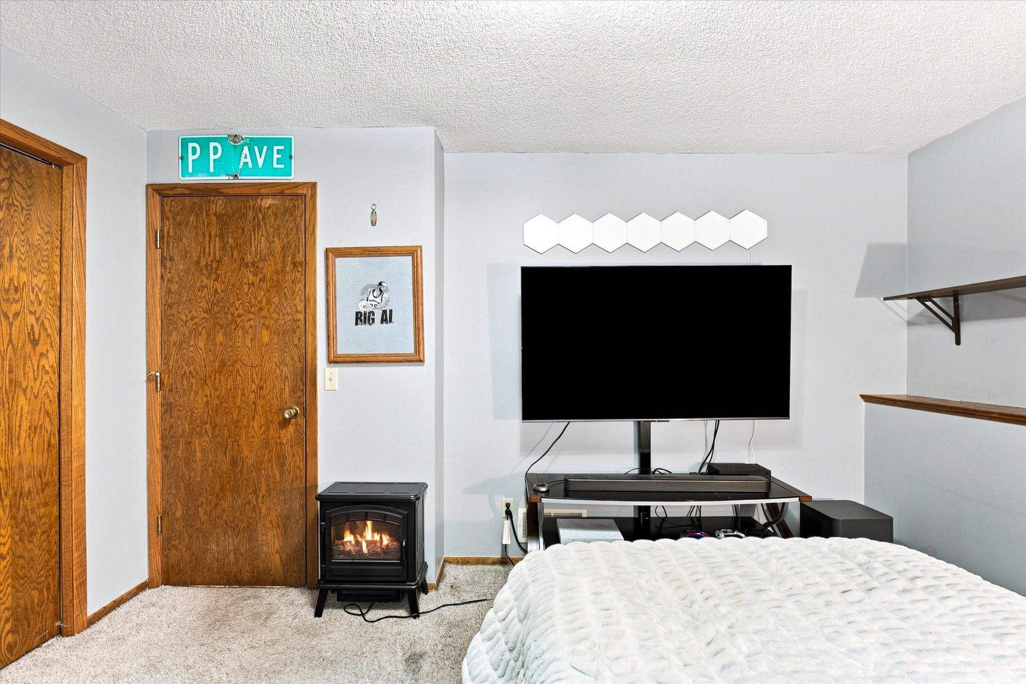 37-9th St SW-33.jpg