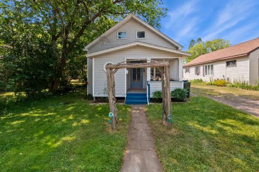 415 8th Street, Cloquet, MN 55720