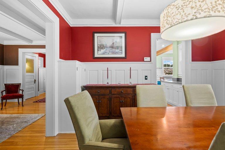 Dining room.jpg