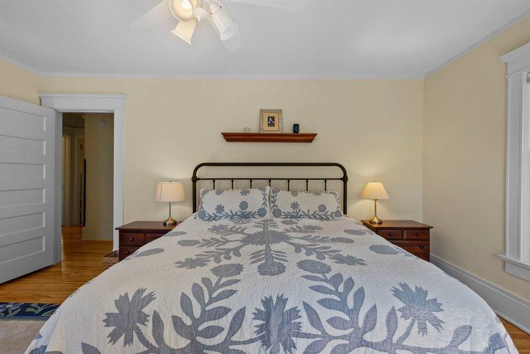 Primary bedroom.jpg