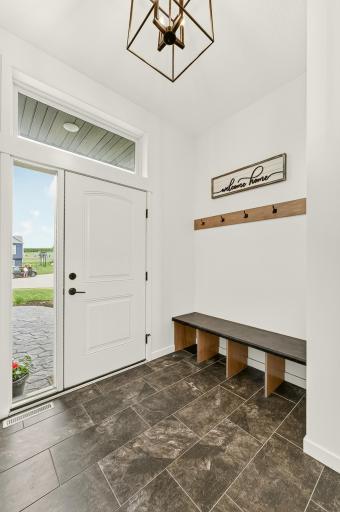 501 10th Street W, Mantorville, MN 55955