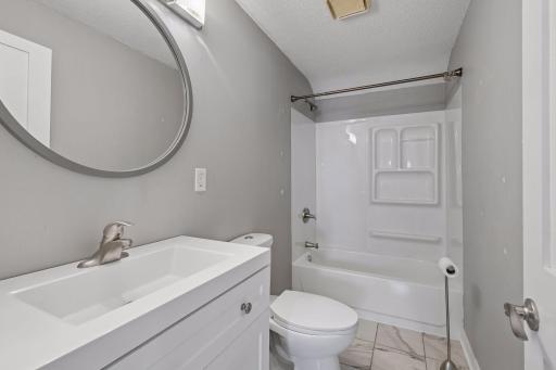 5217 41st Avenue S, Minneapolis, MN 55417