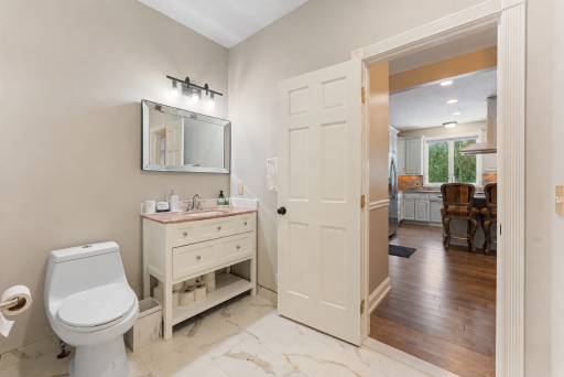 main level bath2.png