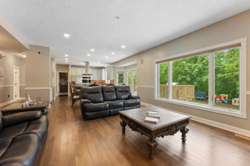 view back towards the kitchen from the living room.png