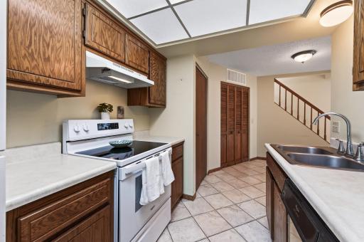 548 Auburn Place NW, A, Elk River, MN 55330