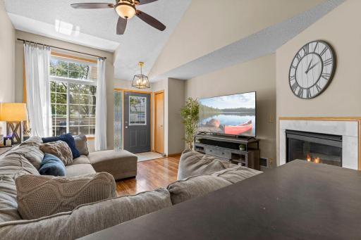 2245 River Rock Lane, Shakopee, MN 55379