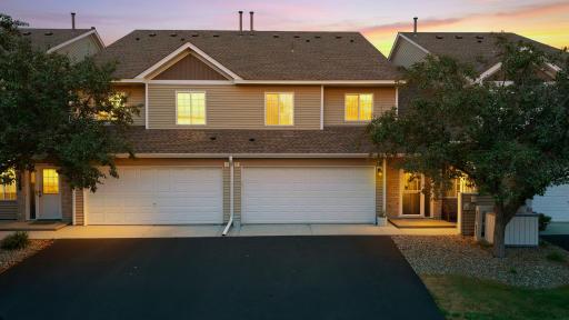 1-web-or-mls-2245 River Rock Ln-110 copy.jpg