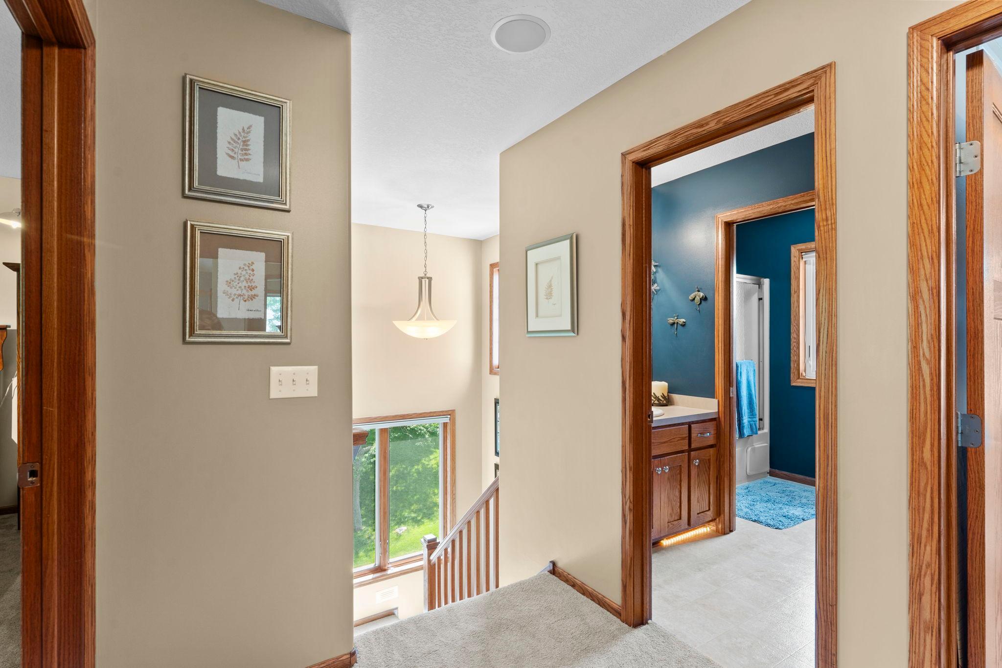 38-web-or-mls-2343 132nd Ln NE-288.jpg