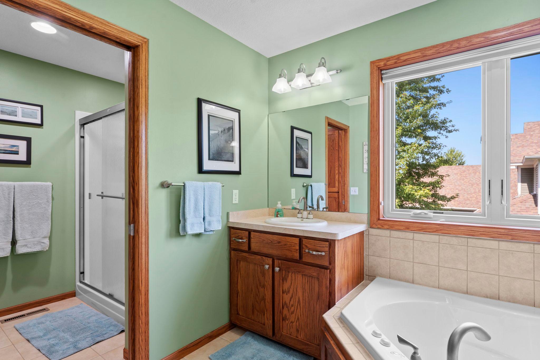 42-web-or-mls-2343 132nd Ln NE-238.jpg