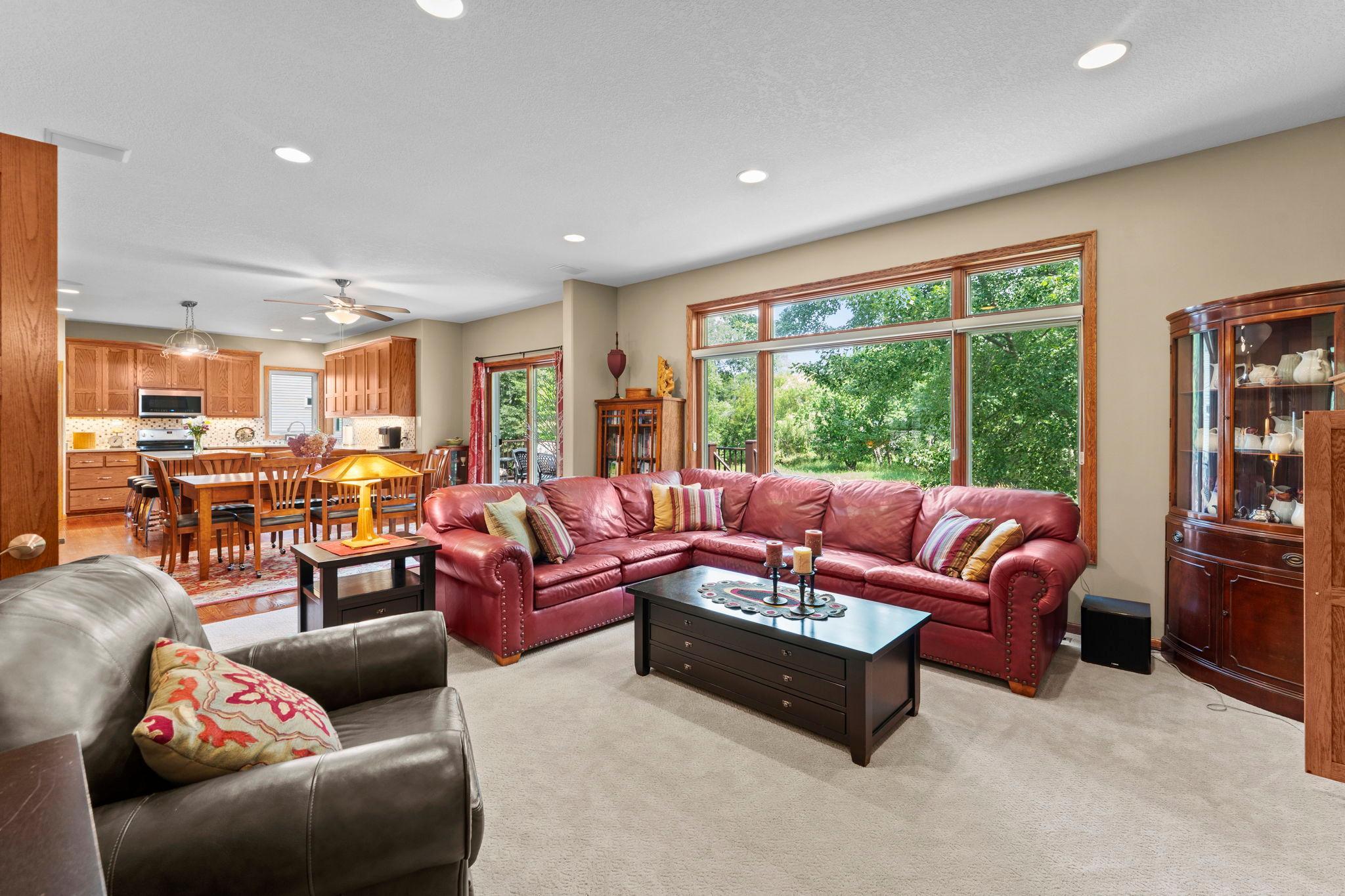 20-web-or-mls-2343 132nd Ln NE-173.jpg