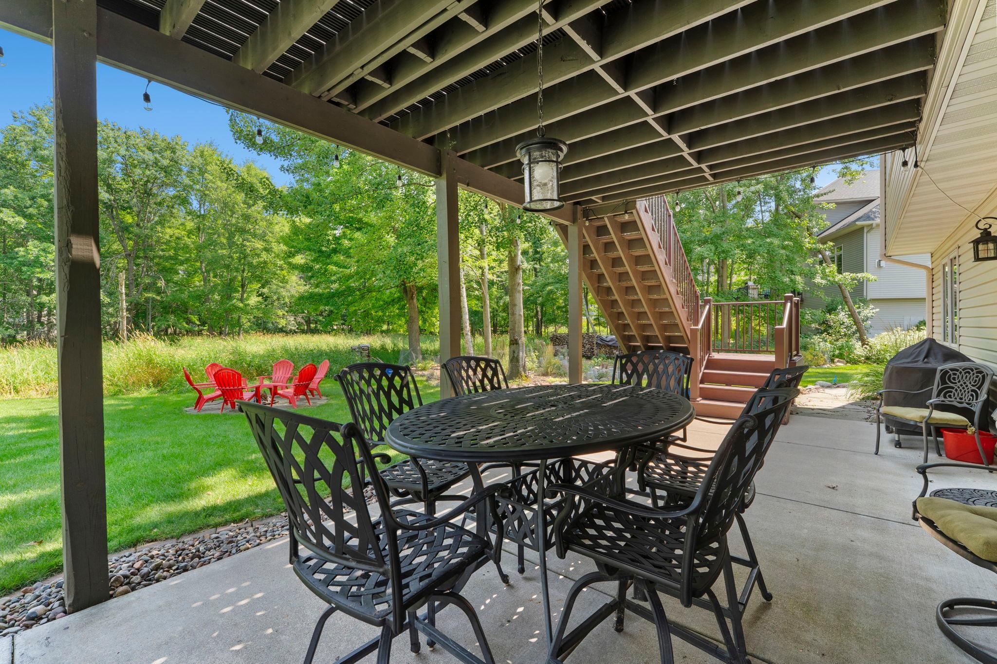 77-web-or-mls-2343 132nd Ln NE-38.jpg