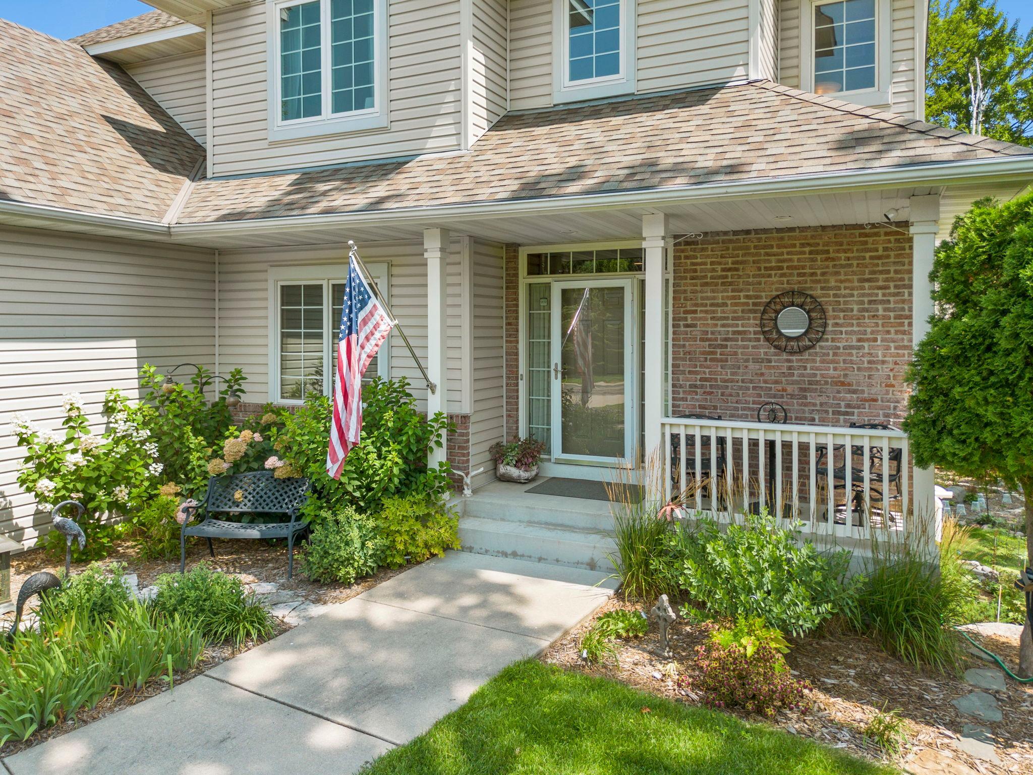 14-web-or-mls-2343 132nd Ln NE-365.jpg