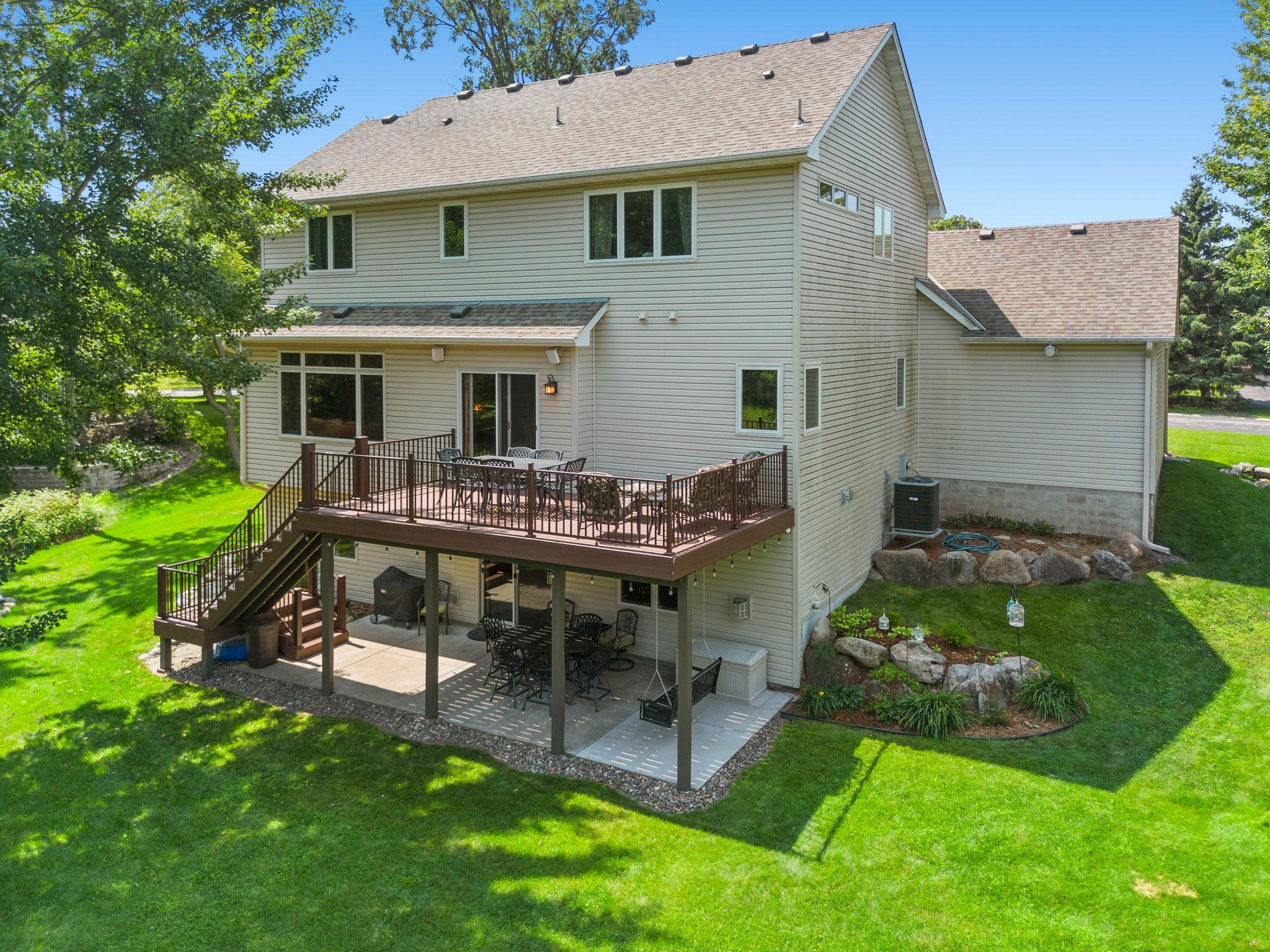 89-web-or-mls-2343 132nd Ln NE-385.jpg