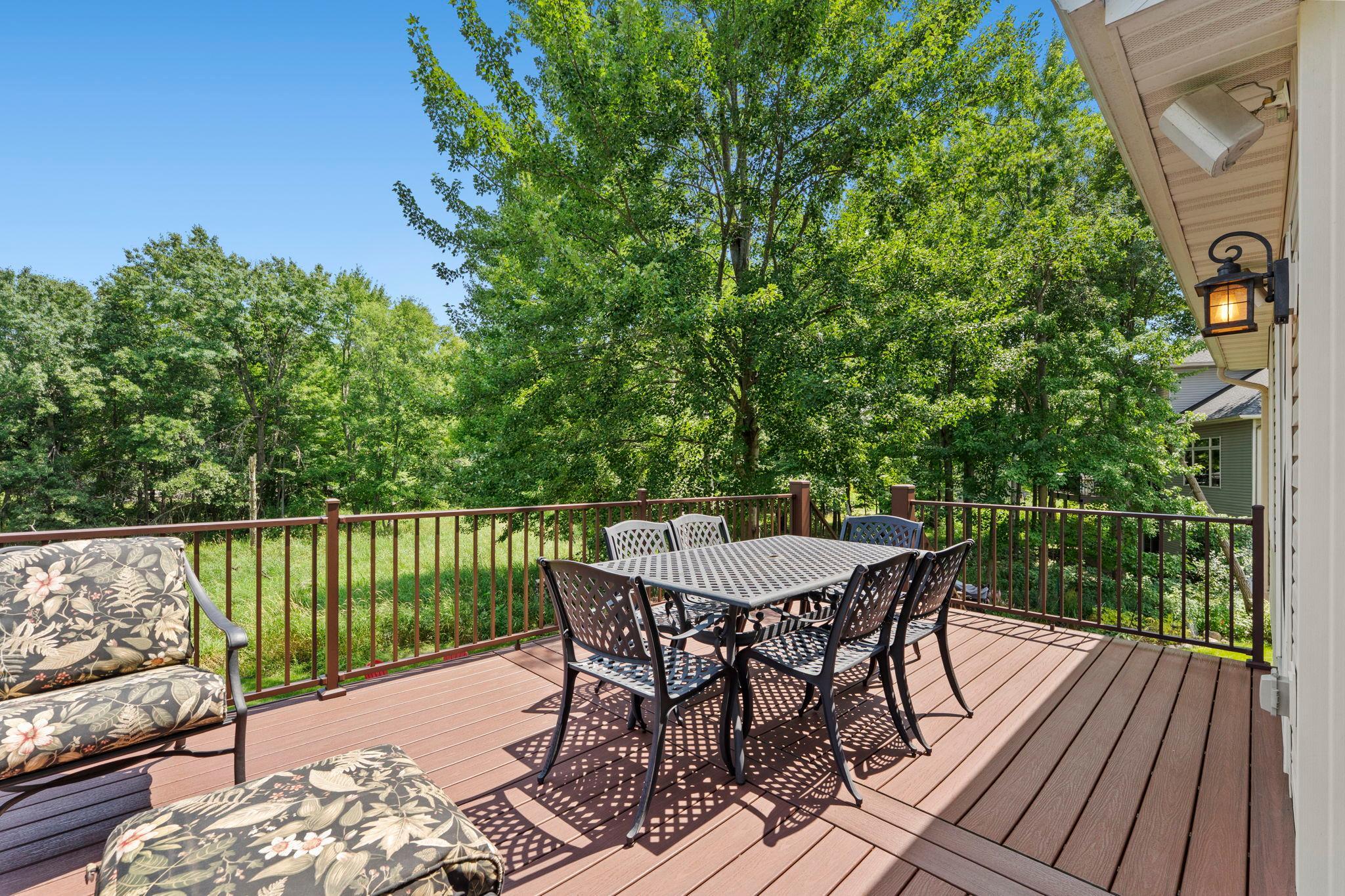 72-web-or-mls-2343 132nd Ln NE-73.jpg