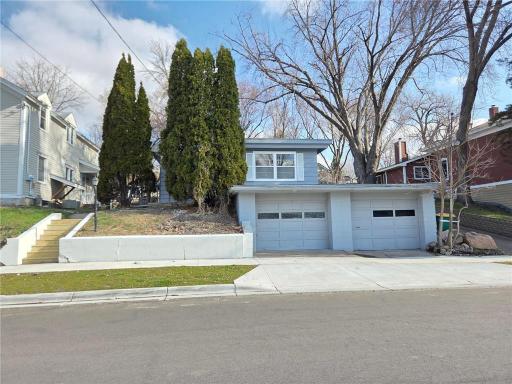 Photo for 712 Maple Street W, Stillwater, MN 55082 - listing #7115857 712 Maple Street W, Stillwater, MN 55082