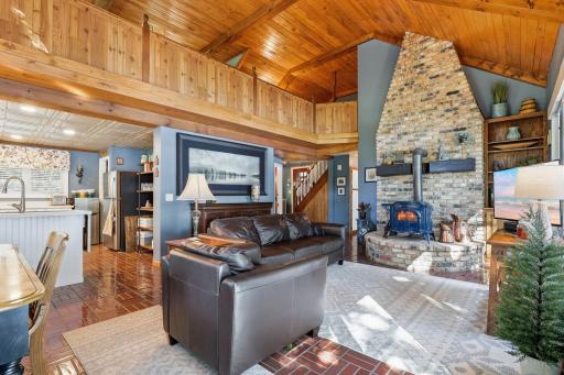 11773 42nd Street NE, Spicer, MN 56288