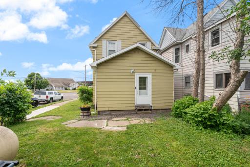 3201 Chestnut Street, Duluth, MN 55806