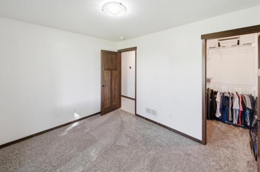 148 Highland Circle, Zumbrota, MN 55992