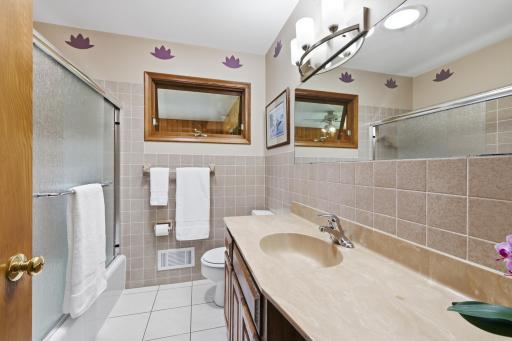 5356 Holiday Road, Minnetonka, MN 55345
