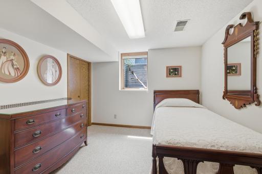 5356 Holiday Road, Minnetonka, MN 55345