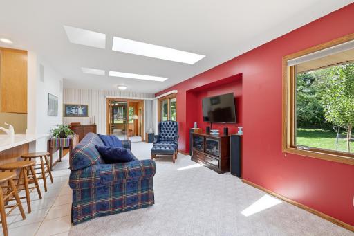 5356 Holiday Road, Minnetonka, MN 55345