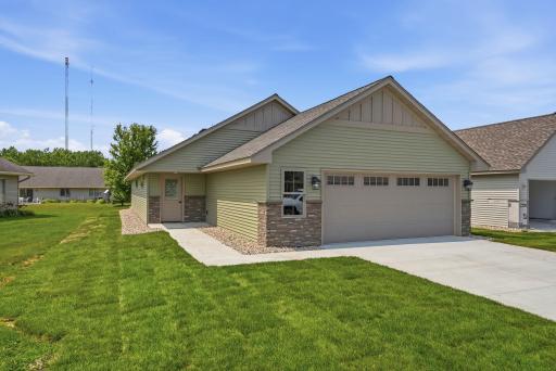 Photo for 1807 Upper Trentwood Circle NE, Willmar, MN 56201 - listing #7115904 1807 Upper Trentwood Circle NE, Willmar, MN 56201