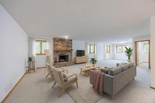 1106 Hollybrook Drive, Wayzata, MN 55391