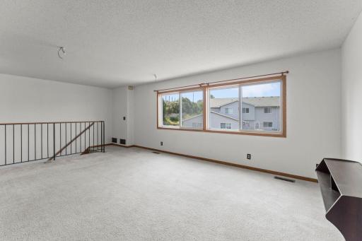 16-web-or-mls-3981 60th St Ct N Unit 206-122.jpg